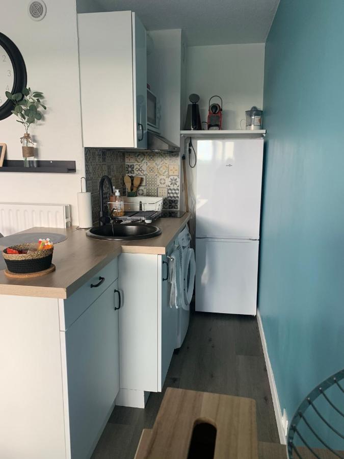 Chaleureux Appartement Face Au Port Sta Lucia, Tout A Pieds, Wifi Saint-Raphaël 外观 照片